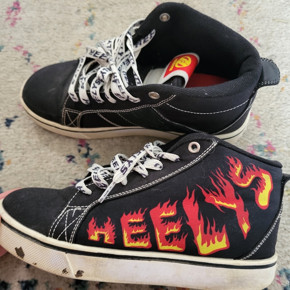 Heelys Kids Black and Red Skate Shoes